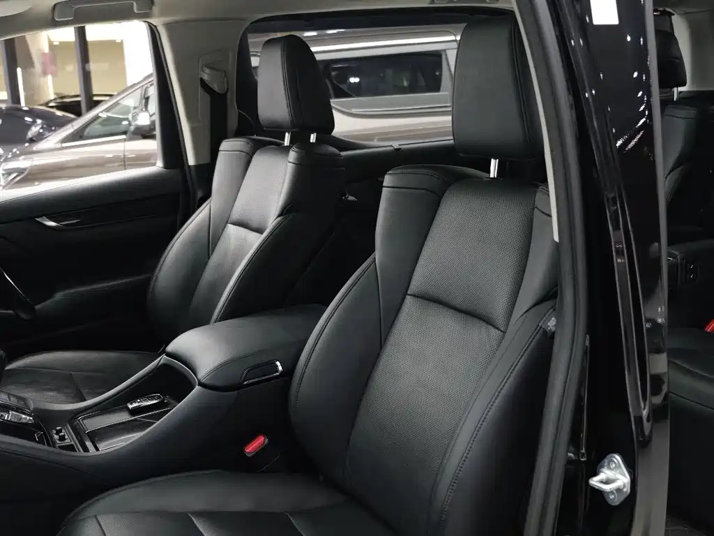 Toyota Alphard 2018 3.5L Luxury