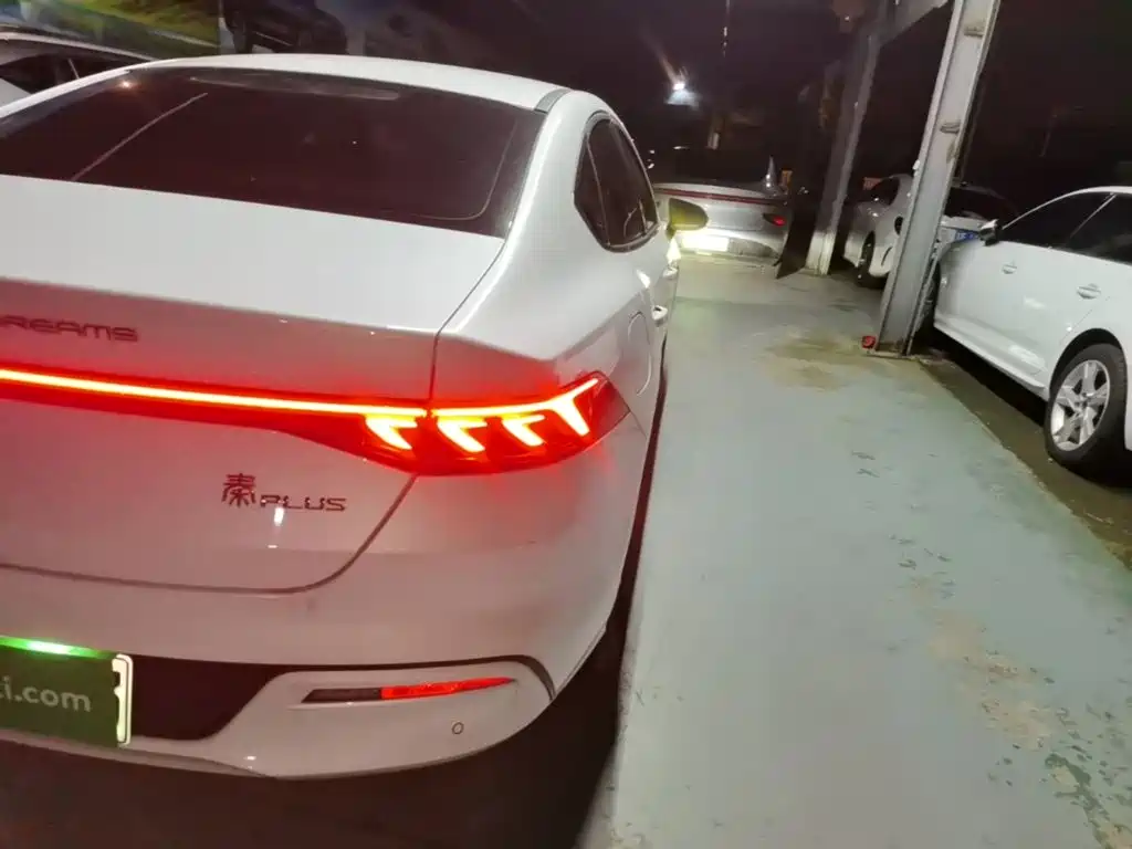BYD Qin PLUS — миниатюра 8