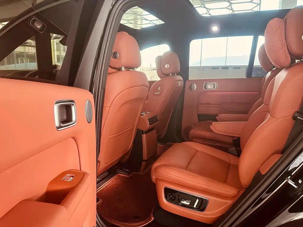 Li Auto Li L8 — миниатюра 7