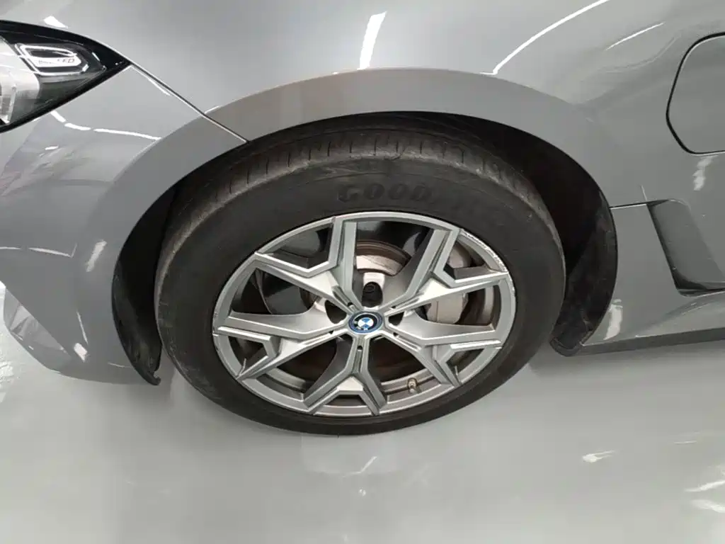BMW i3 — миниатюра 23
