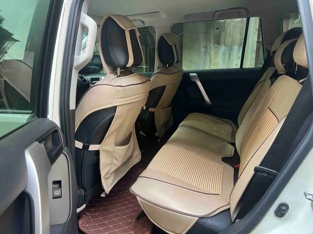 Toyota Prado — миниатюра 5