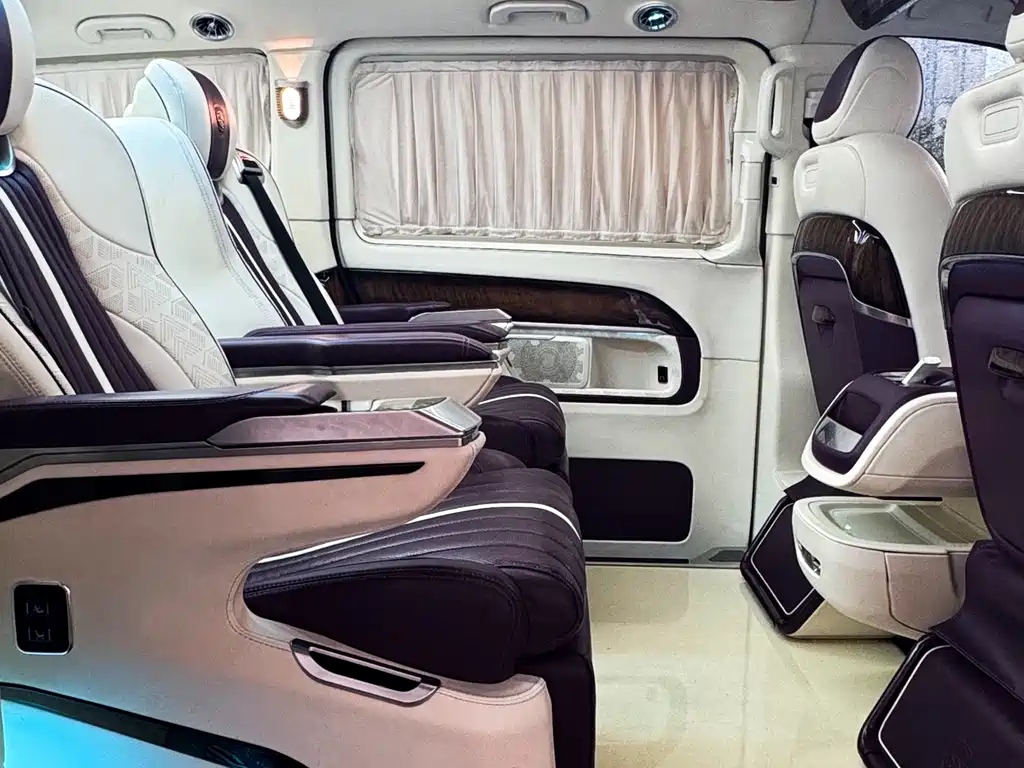 MERCEDES-BENZ V CLASS