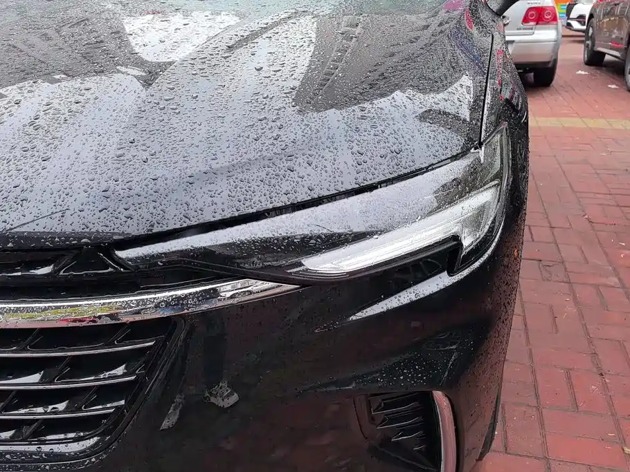 Buick Envision Plus — миниатюра 5