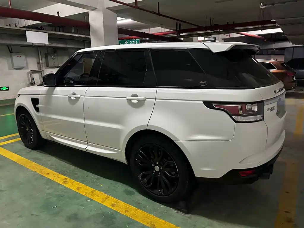 Land Rover Range Rover Sport 2017 3.0 SC V6 SE
