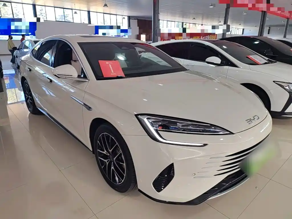 BYD Seal 07 DM-i — миниатюра 4