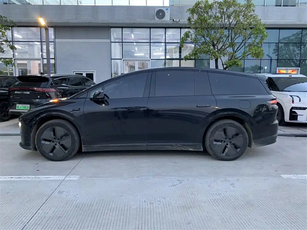 Li Auto Li i8 — миниатюра 3