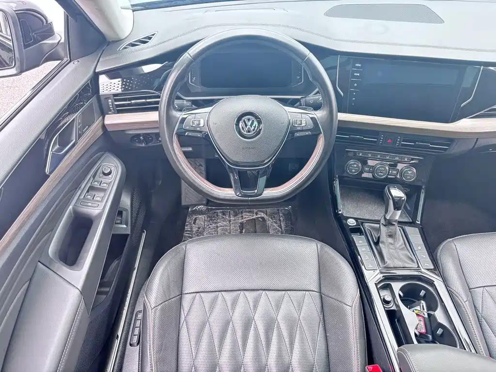 Volkswagen Passat — миниатюра 14