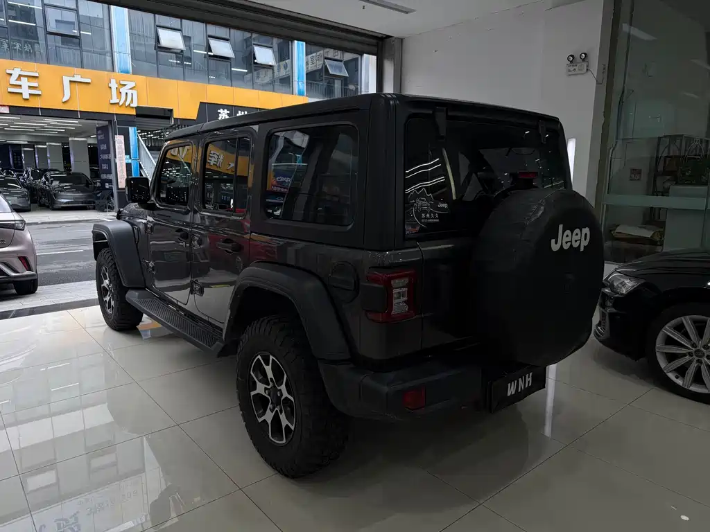 Jeep Wrangler — миниатюра 6