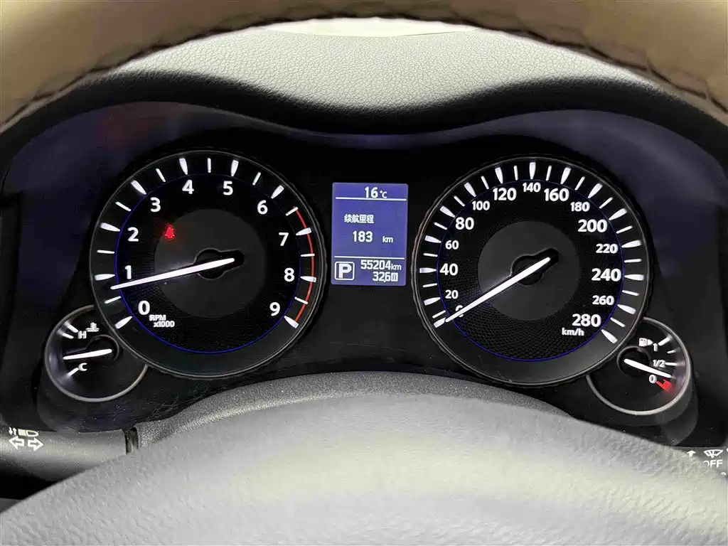 Infiniti Q70 — миниатюра 14