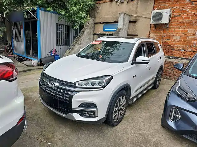 CHERY TIGGO 8 2021