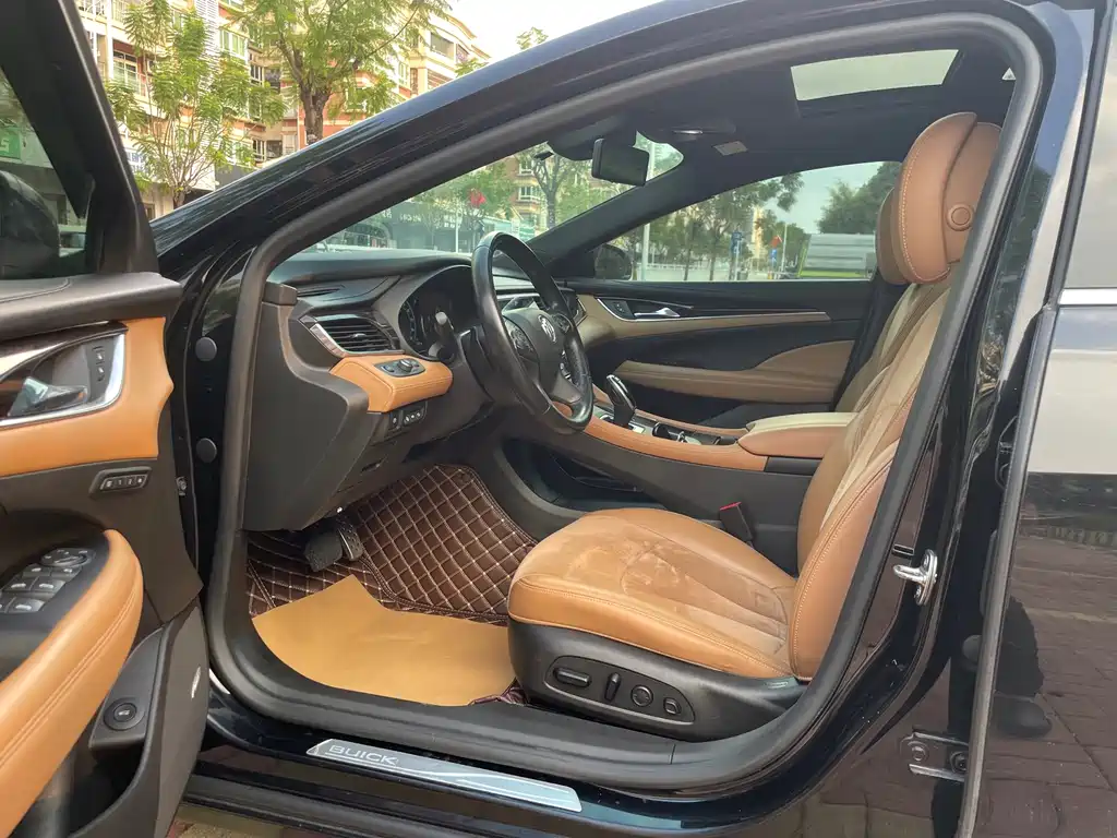 Buick LaCrosse — миниатюра 8