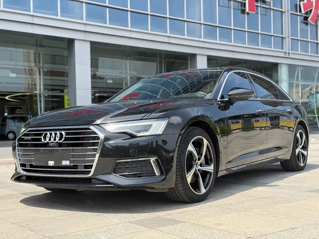 Audi A6L 2022