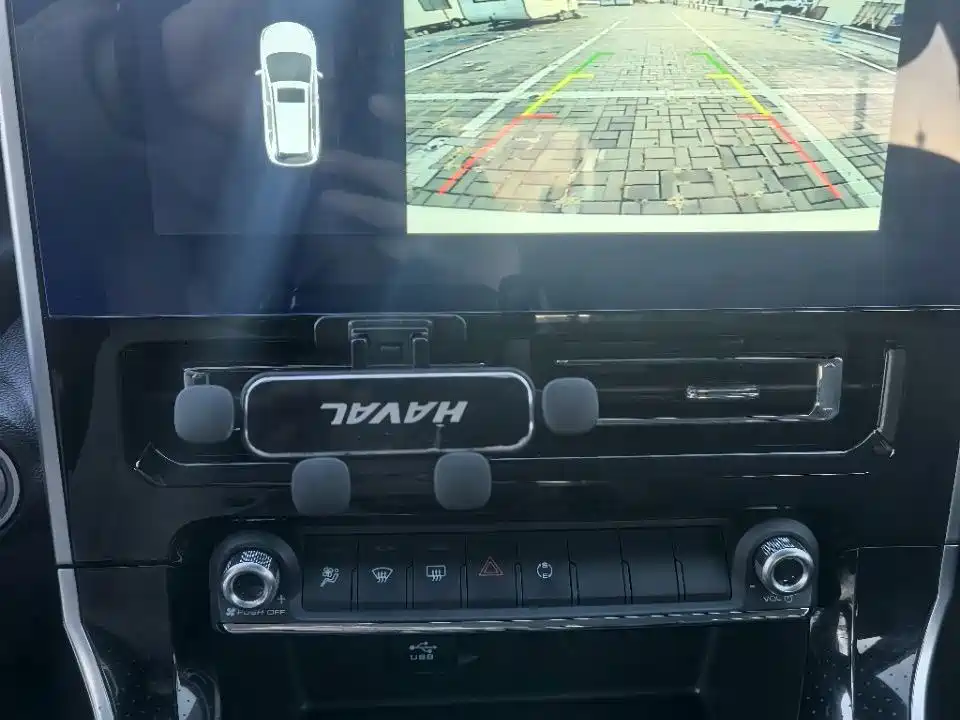 Haval M6 — миниатюра 11
