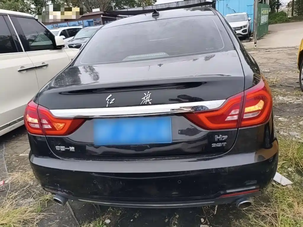 Hongqi Hongqi H7 — миниатюра 6