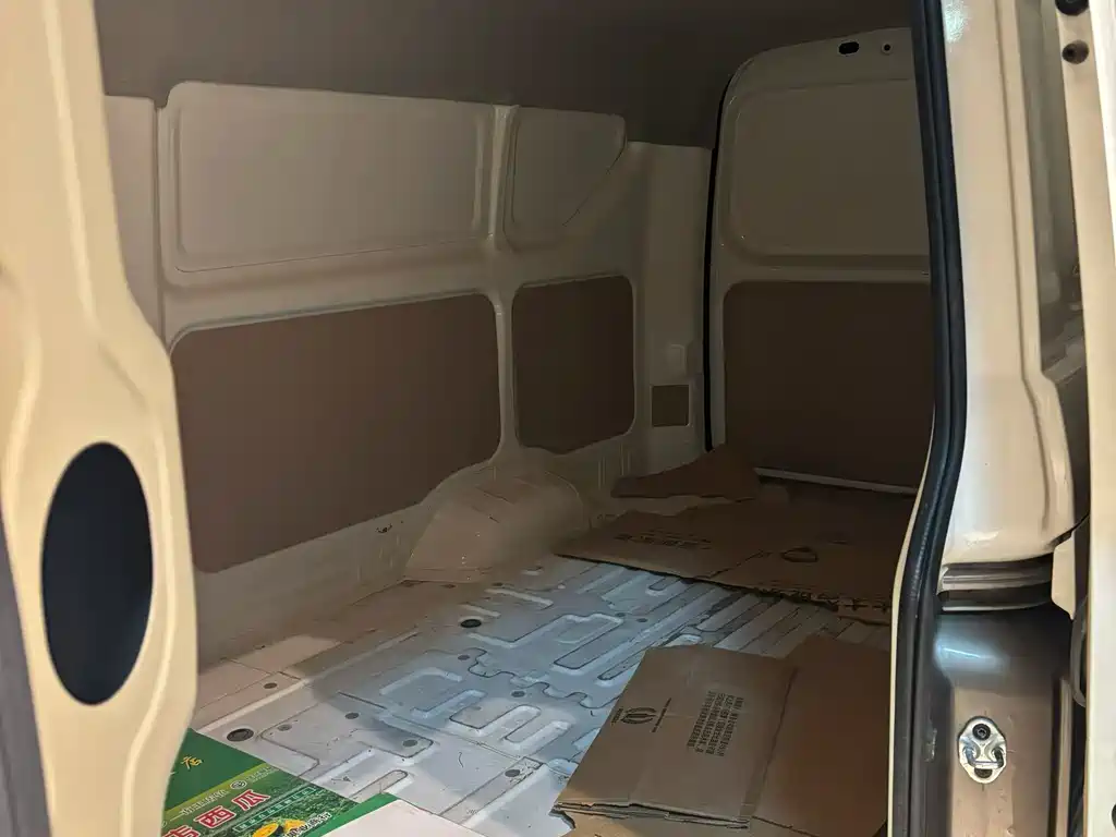 CHANGAN CROSS STAR V7