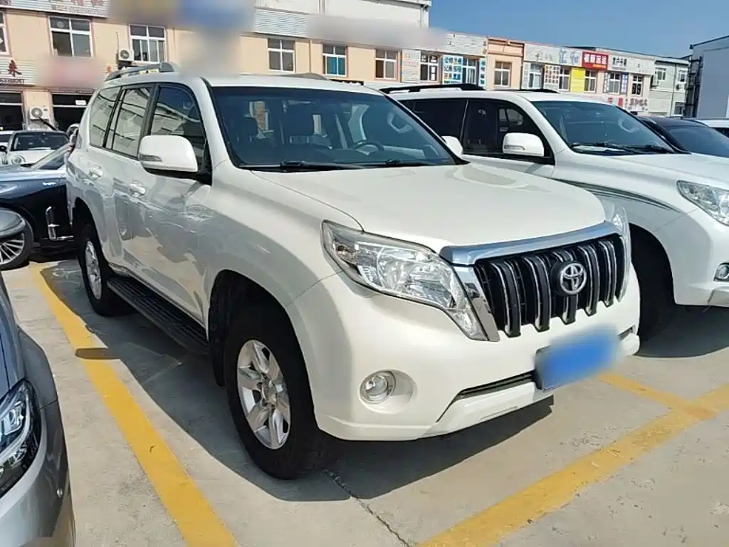Toyota Prado — миниатюра 4