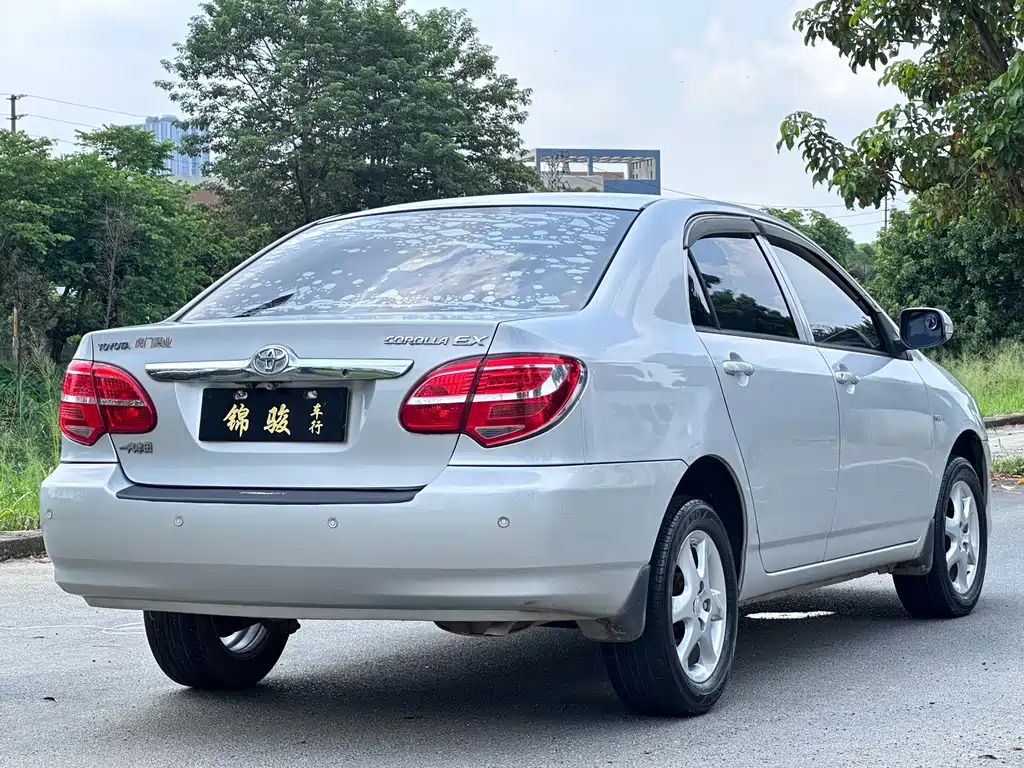 Toyota Corolla — миниатюра 4