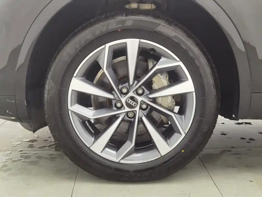 Audi Q5L — миниатюра 17