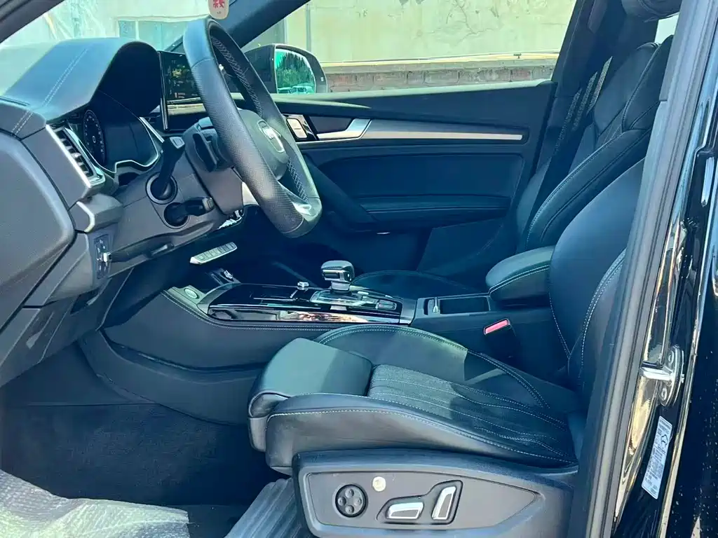 Audi Q5L — миниатюра 4