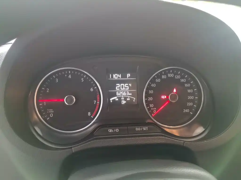 Volkswagen Polo — миниатюра 12