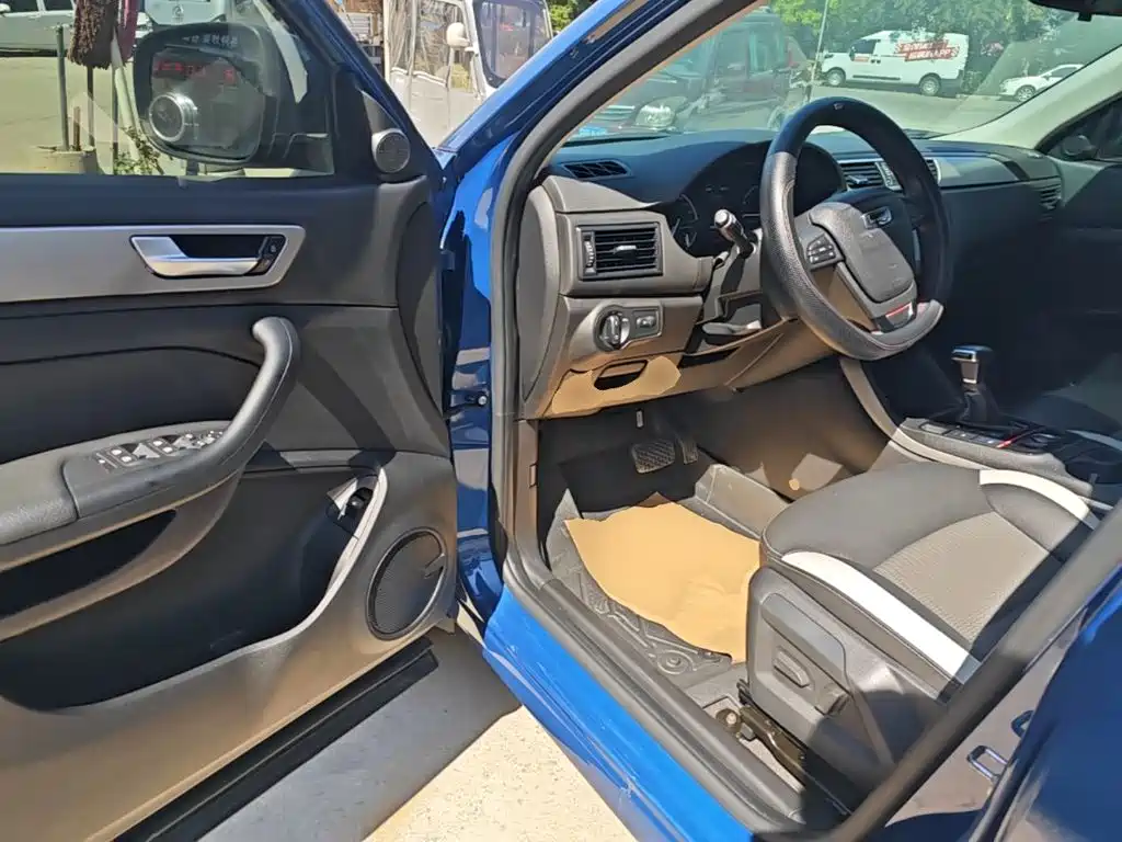 Qoros Qoros 5 — миниатюра 16