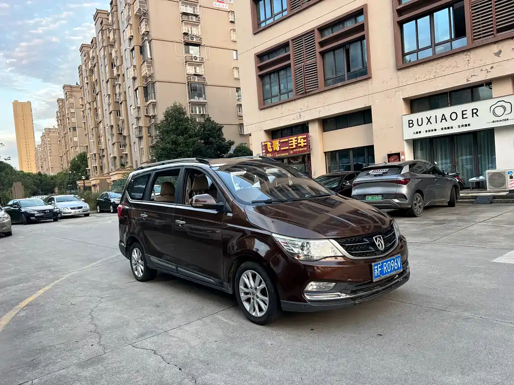 Baojun 730 — миниатюра 2