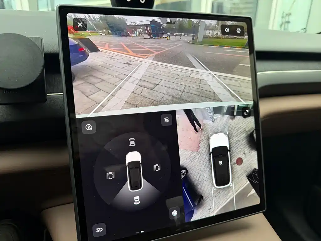 NIO ES8 — миниатюра 11