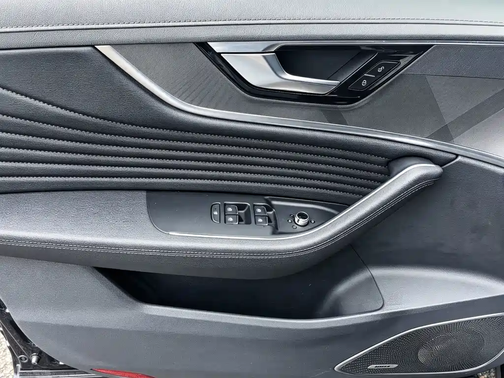Hongqi Hongqi HS5 — миниатюра 16