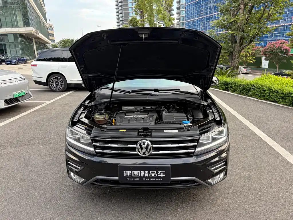 Volkswagen Tiguan L — миниатюра 20