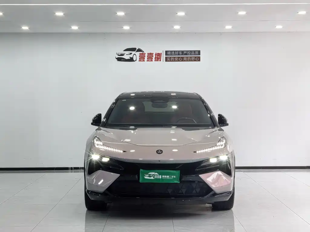 Lotus Eletre 2023 ELETRE S+