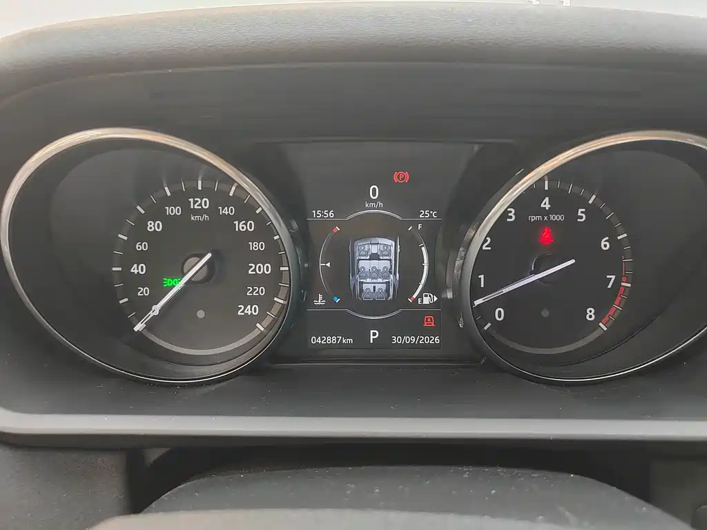 Land Rover Discovery — миниатюра 4