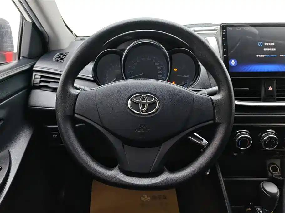 TOYOTA VIOS