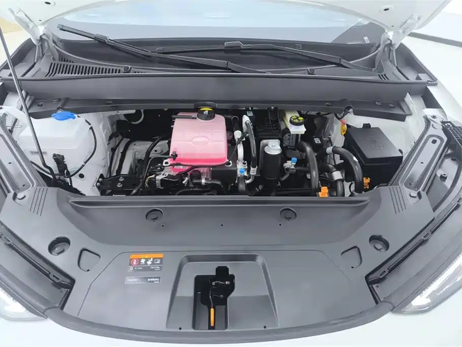 GEELY GALAXY GALAXY E5