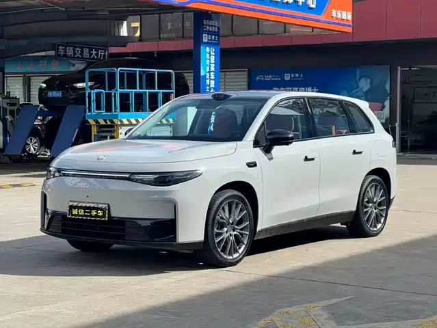 2025 Leapmotor C10