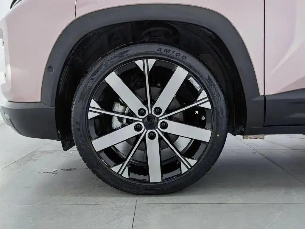 Geely Icon — миниатюра 17