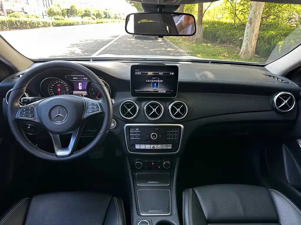 Mercedes-Benz GLA — миниатюра 7