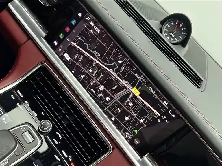 Porsche Panamera — миниатюра 11