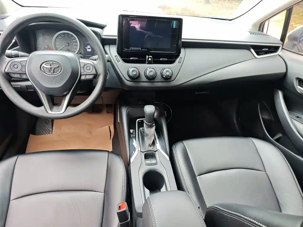 Toyota Corolla — миниатюра 6