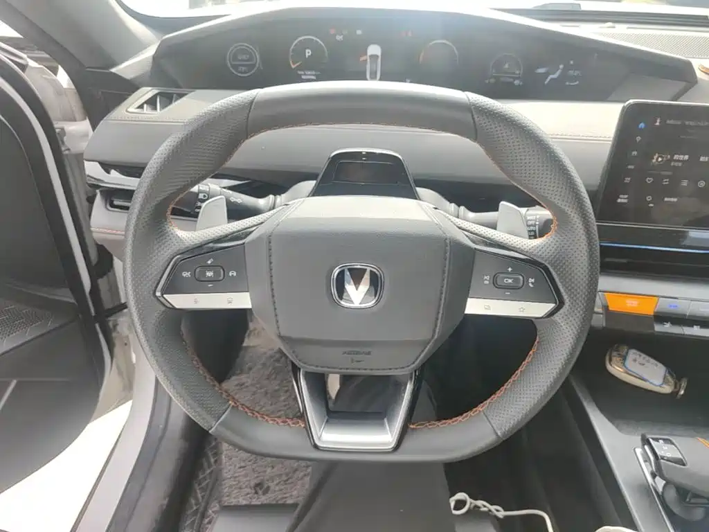 Changan UNI-V — миниатюра 11