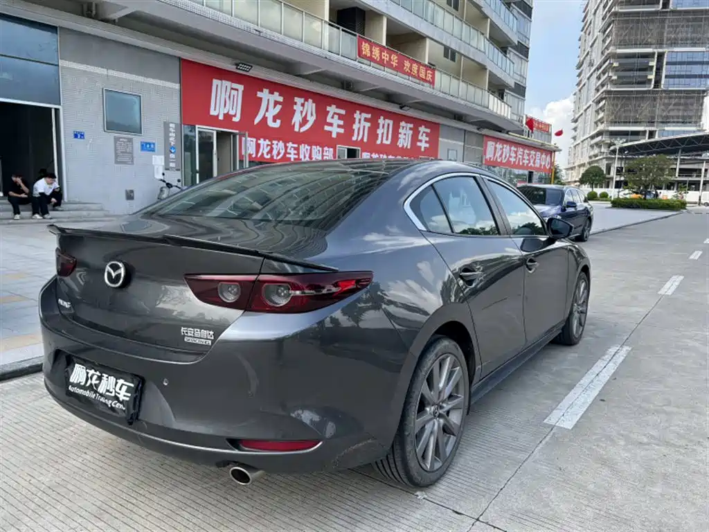 Mazda 3 Axela — миниатюра 9