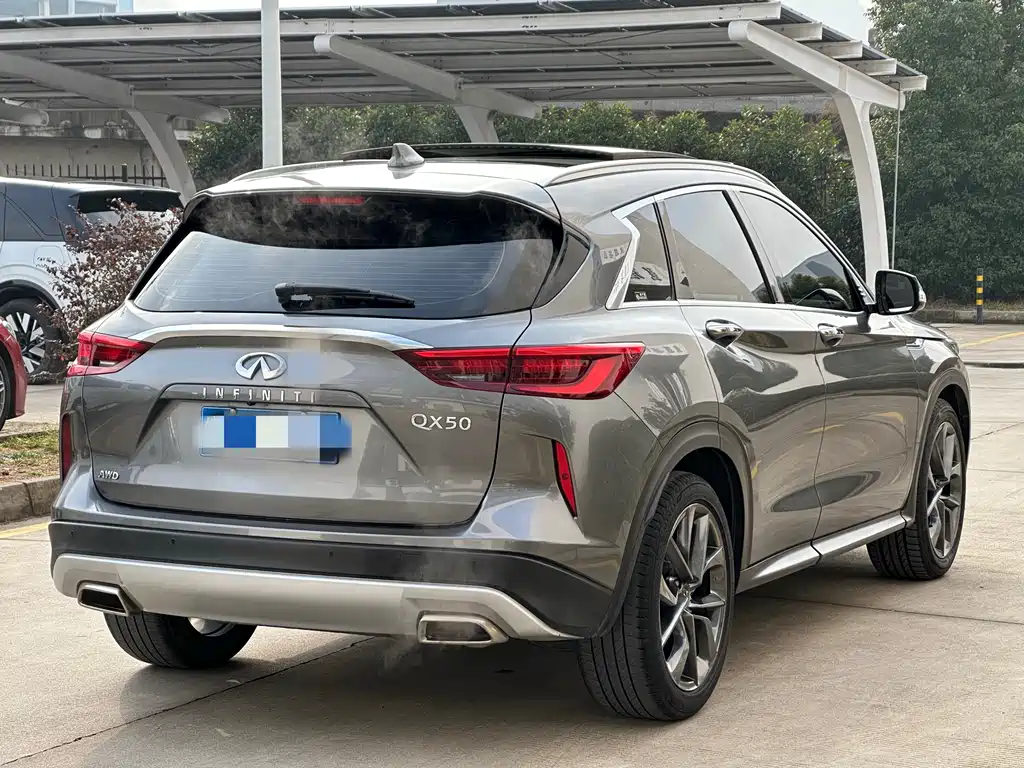 INFINITI QX50