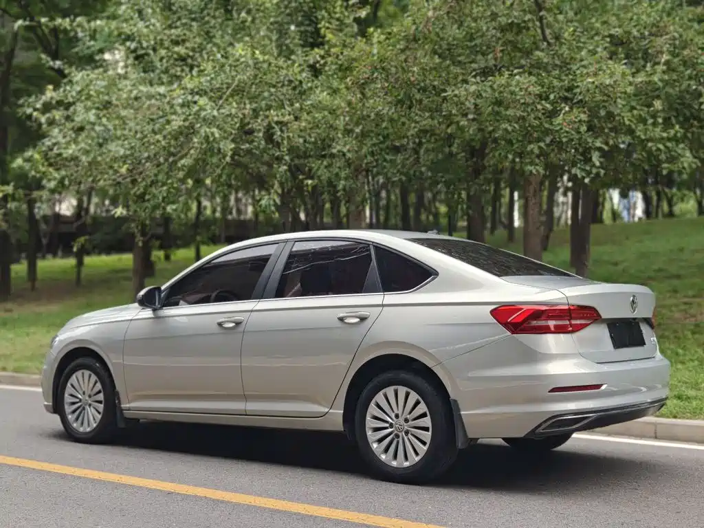 Volkswagen Lavida — миниатюра 25