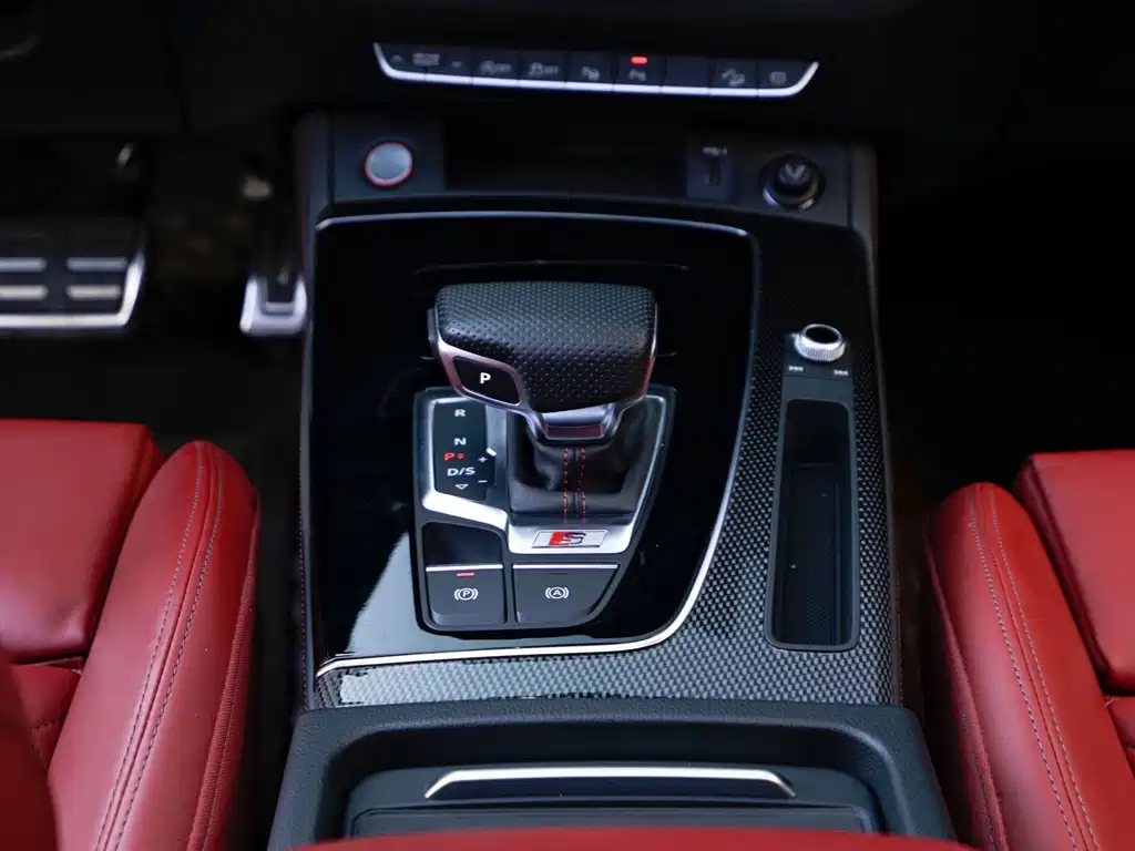 Audi SQ5 — миниатюра 10