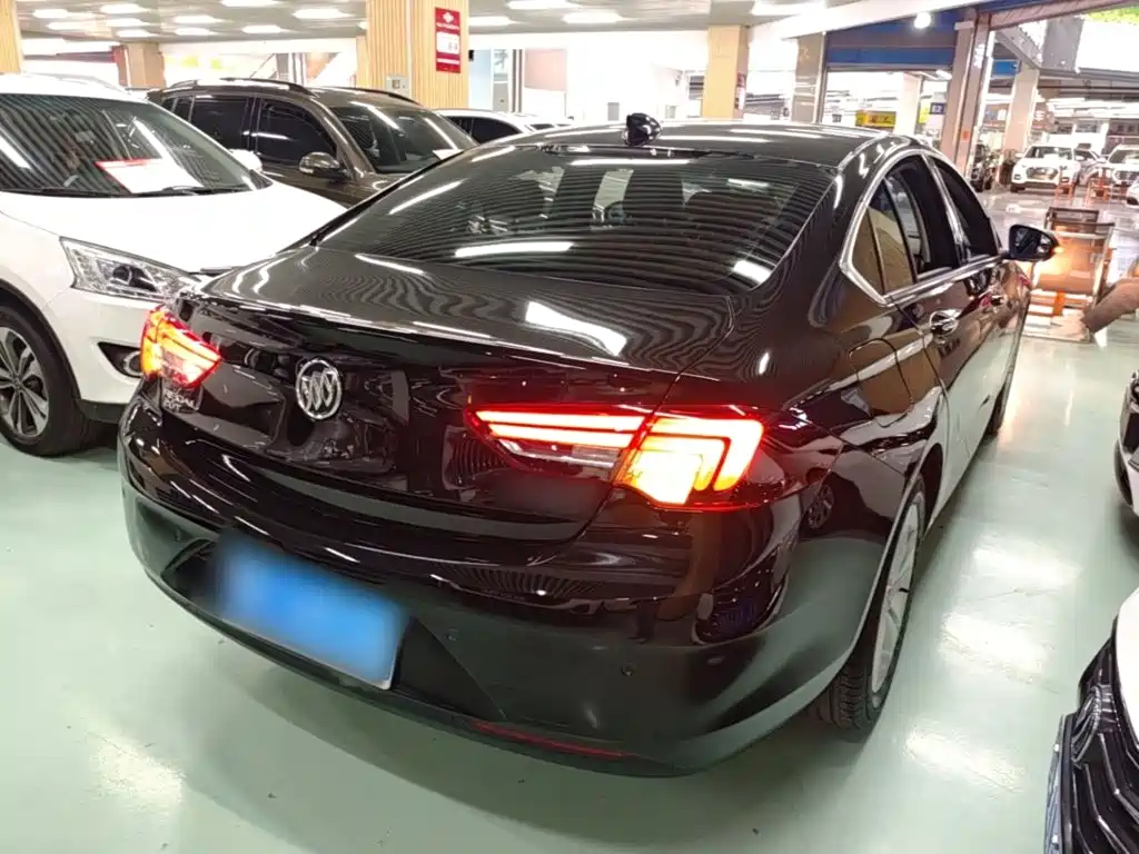 Buick Regal — миниатюра 7