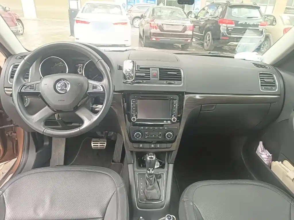 Skoda Yeti — миниатюра 10