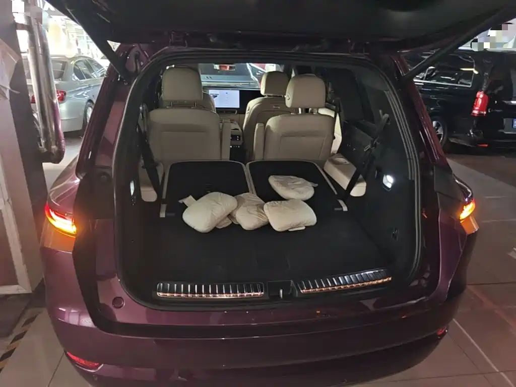 Li Auto Li L9 — миниатюра 19