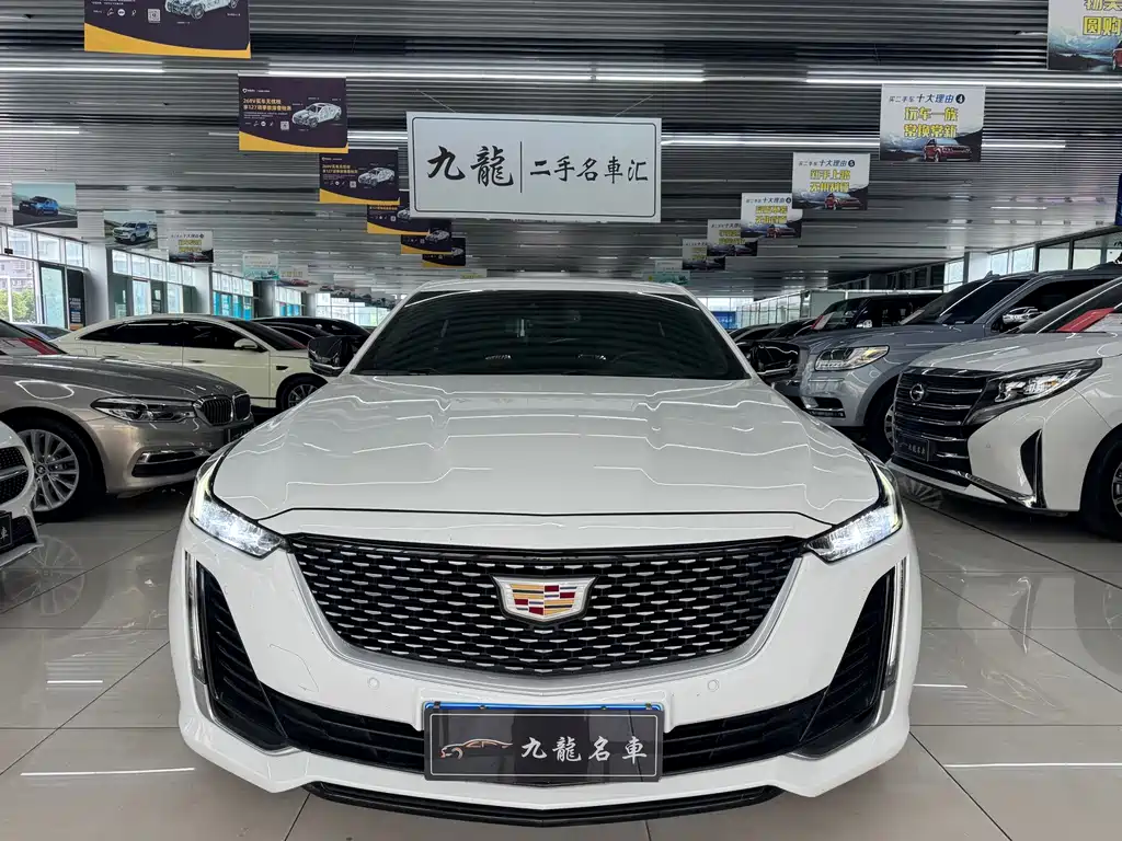 Cadillac CT5 — миниатюра 2