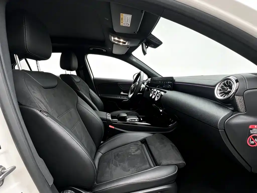 Mercedes-Benz A-Class — миниатюра 2