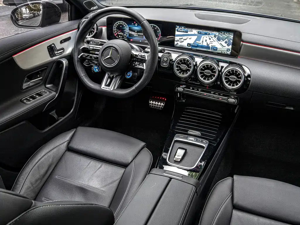 MERCEDES-BENZ A CLASS AMG