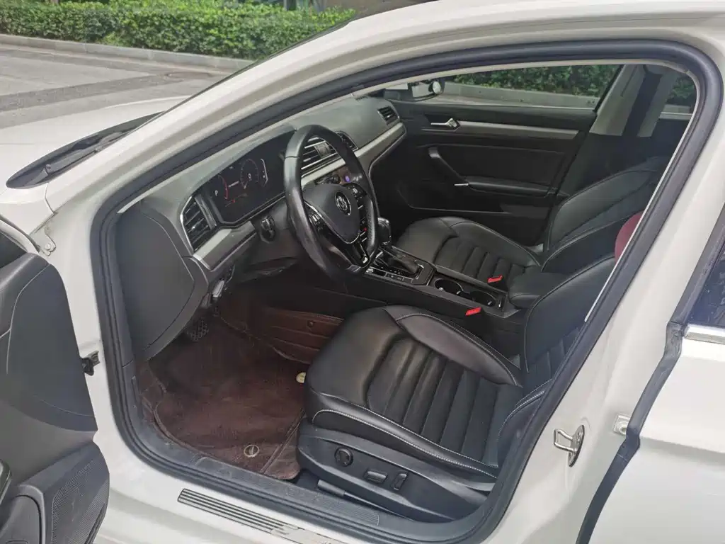 Volkswagen Lamando — миниатюра 3